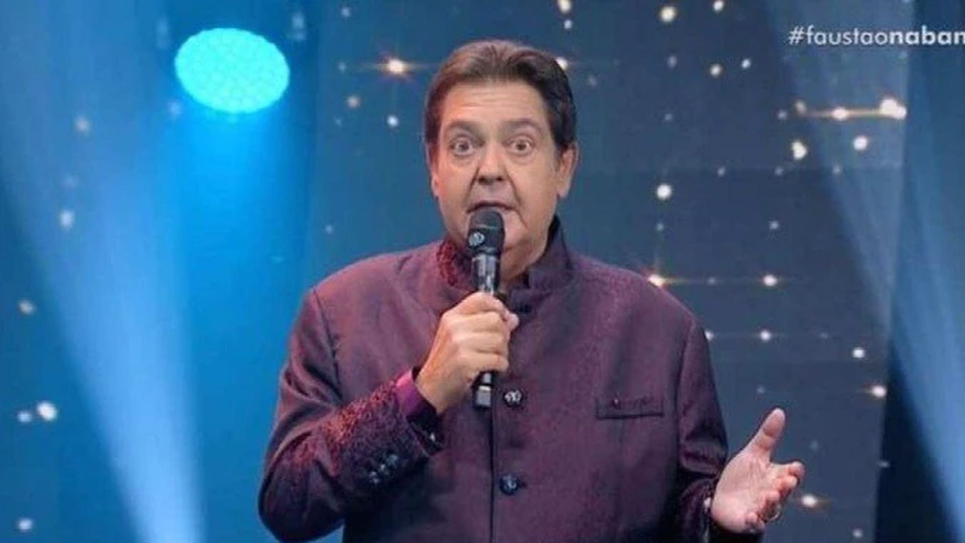 Faustão na Band vai ganhar novos quadros nas próximas semanas