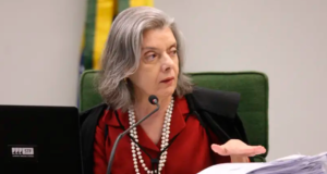 Ministra Cármen Lúcia