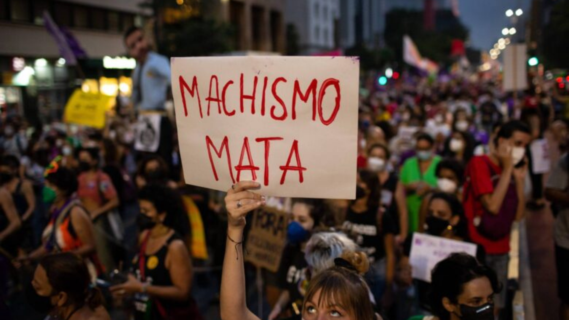 Cartaz de "Machismo mata" mulheres