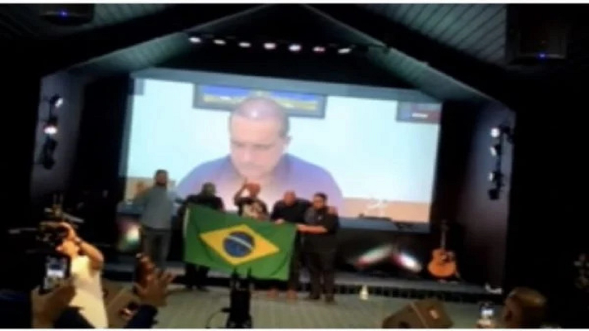 Allan dos Santos dá palestra em evento