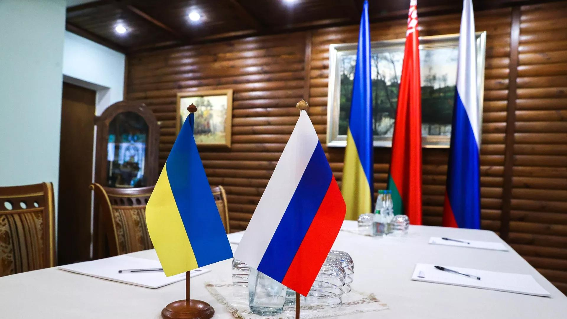 Após reunião, Ucrânia oferece status de neutralidade em troca de segurança e Rússia recua no norte
