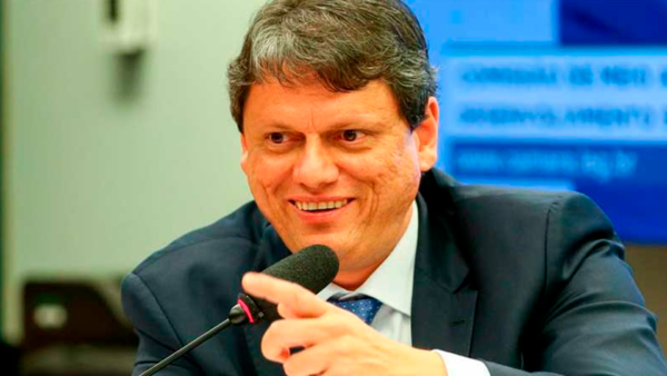 Tarcísio de Freitas
