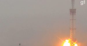 Torre de TV é atingida por míssil e cinco pessoas morrem na Ucrânia