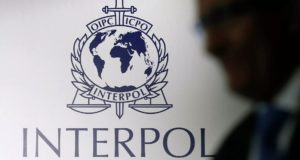 Interpol nega pedido de países do Ocidente