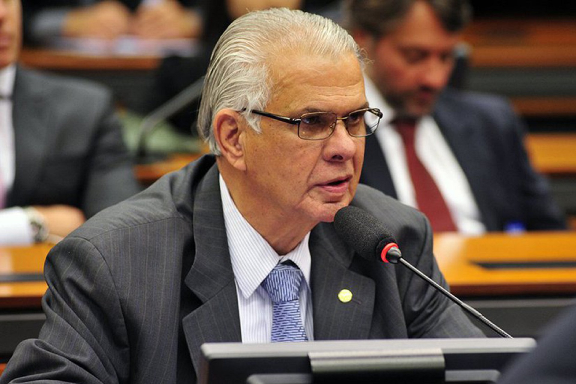 Presidente do PL, partido de Bolsonaro, pede desfiliação