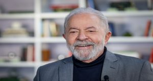 Lula participa do encontro internacional