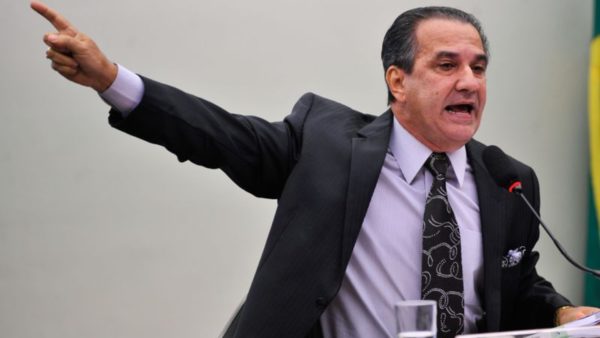 Malafaia cobra investigação contra pastores do MEC