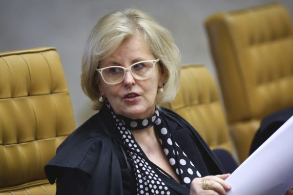 Rosa Weber será relatora de ação para derrubar indulto de Bolsonaro a Silveira