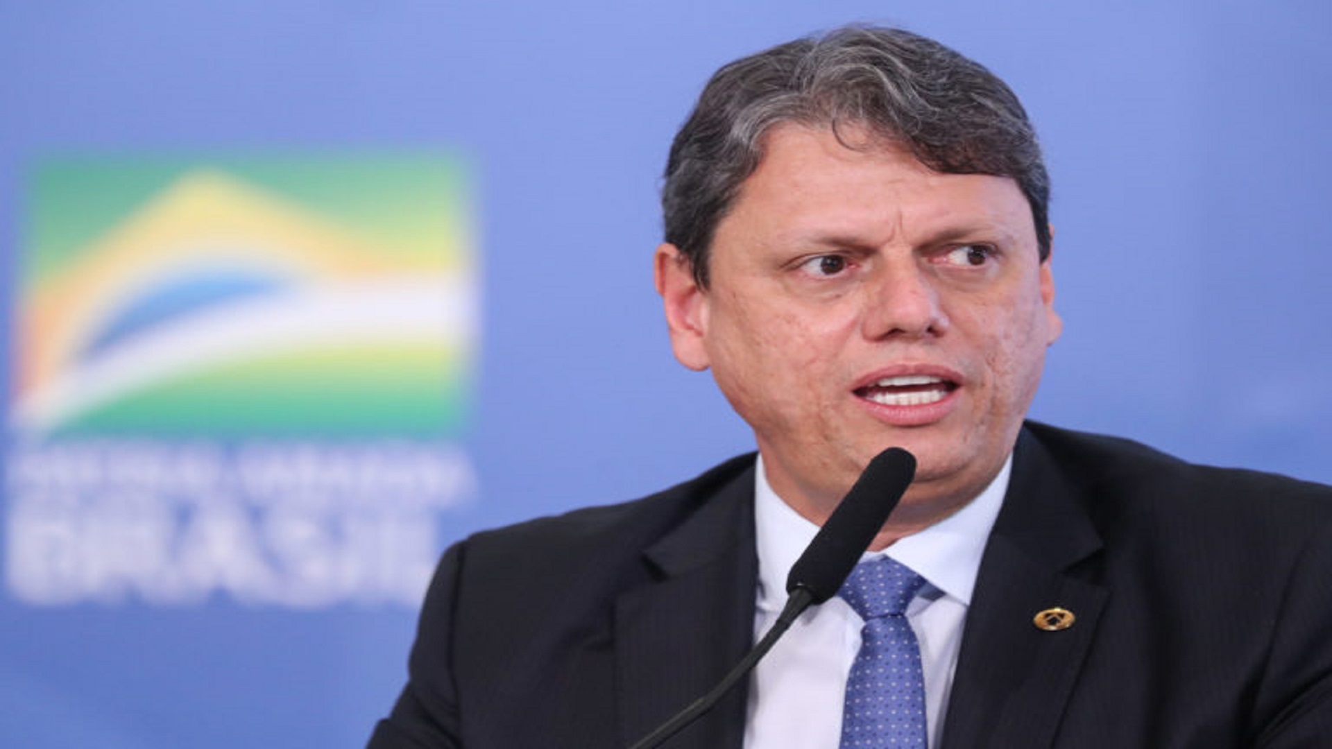 Tarcísio jantou com indiciado da CPI 