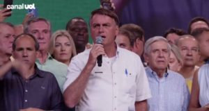Alô, TSE: Bolsonaro usa evento do PL como campanha e elogia o torturador Ustra