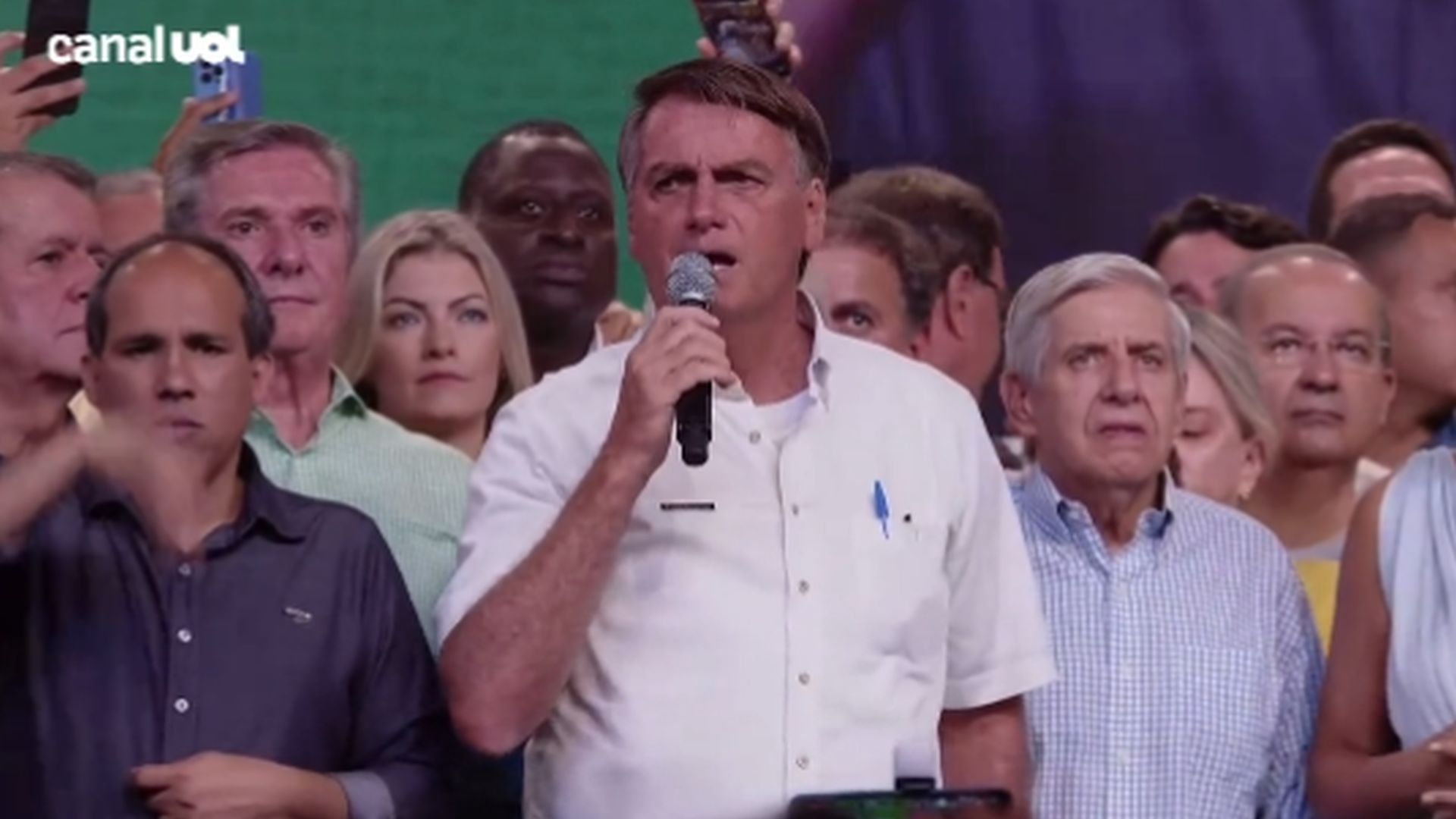 Alô, TSE: Bolsonaro usa evento do PL como campanha e elogia o torturador Ustra