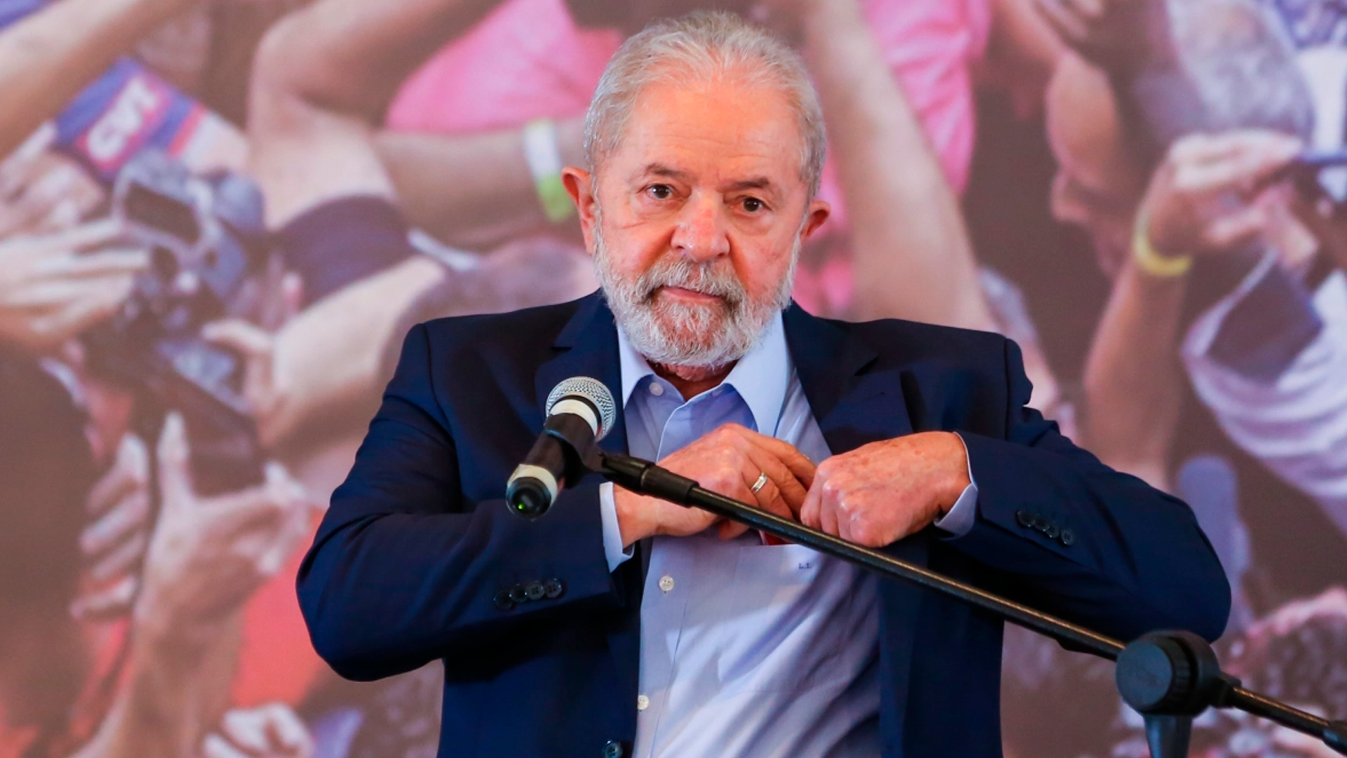 Ex-presidente Lula em discurso