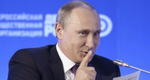 Rússia vai punir fake news sobre guerra na Ucrânia com até 15 anos de prisão