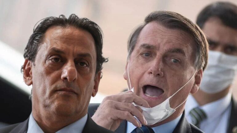 Wassef e Bolsonaro, que está sem máscara