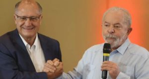 Aliança entre e Lula e Alckin no combate ao bolsonarismo