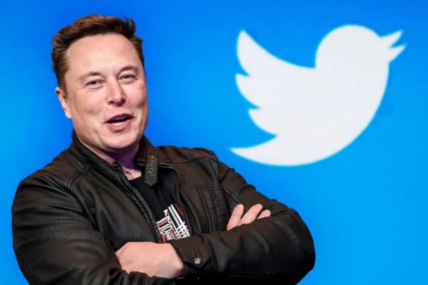 Elon Musk e o logo do Twitter
