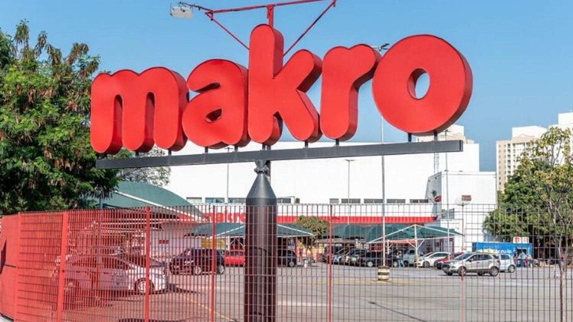 Makro se prepara para deixar o Brasil