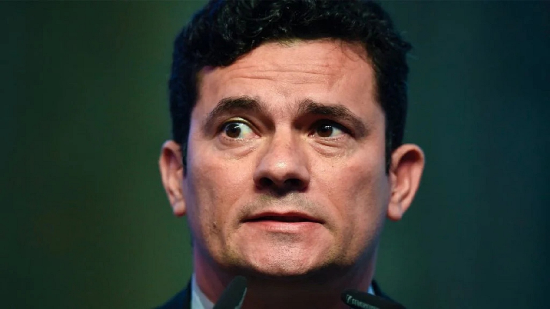 Moro confessa irregularidade em domicílio eleitoral