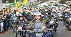 Apoiador da motociata a favor de Bolsonaro