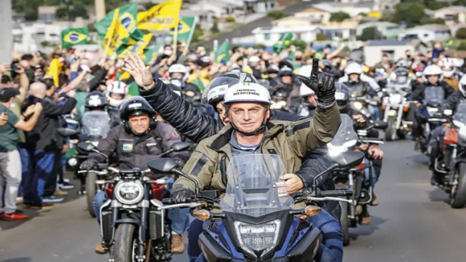 Apoiador da motociata a favor de Bolsonaro