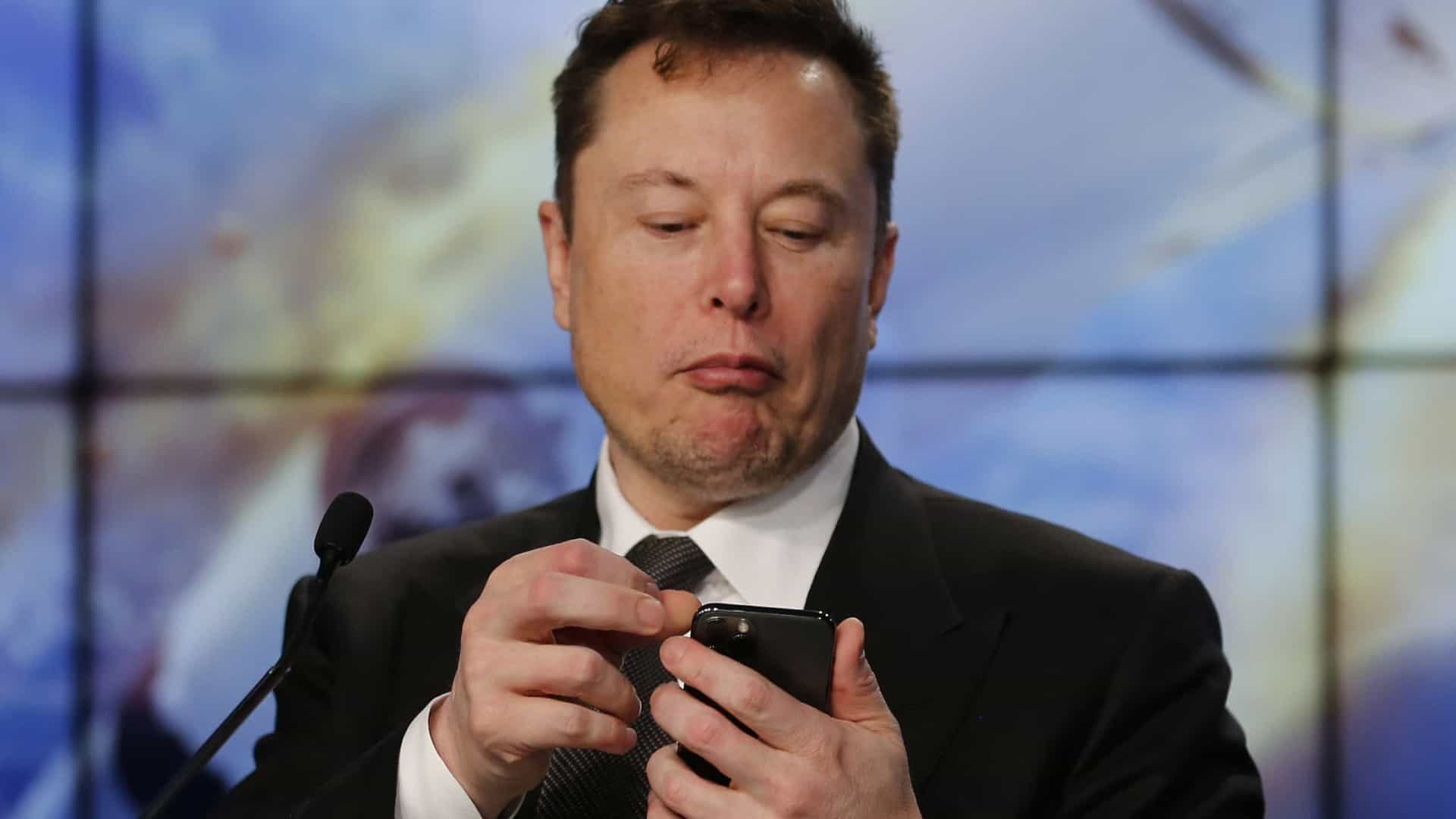 Elon Musk deve croiar nova rede social