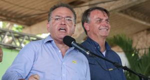 Senador bolsonarista vira suspeito em inquérito