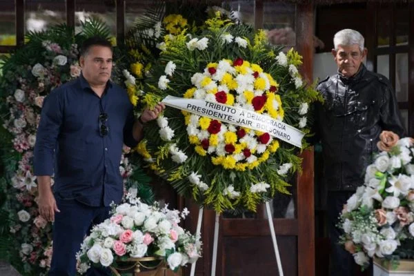 Bolsonaro e o general Newton Cruz