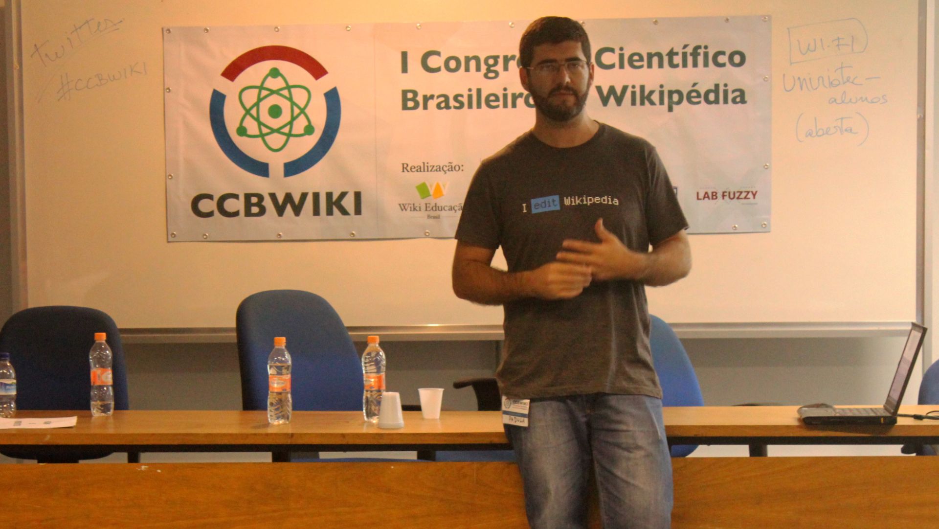 Rodrigo Padula, editor da Wikipédia que quis apagar o DCM