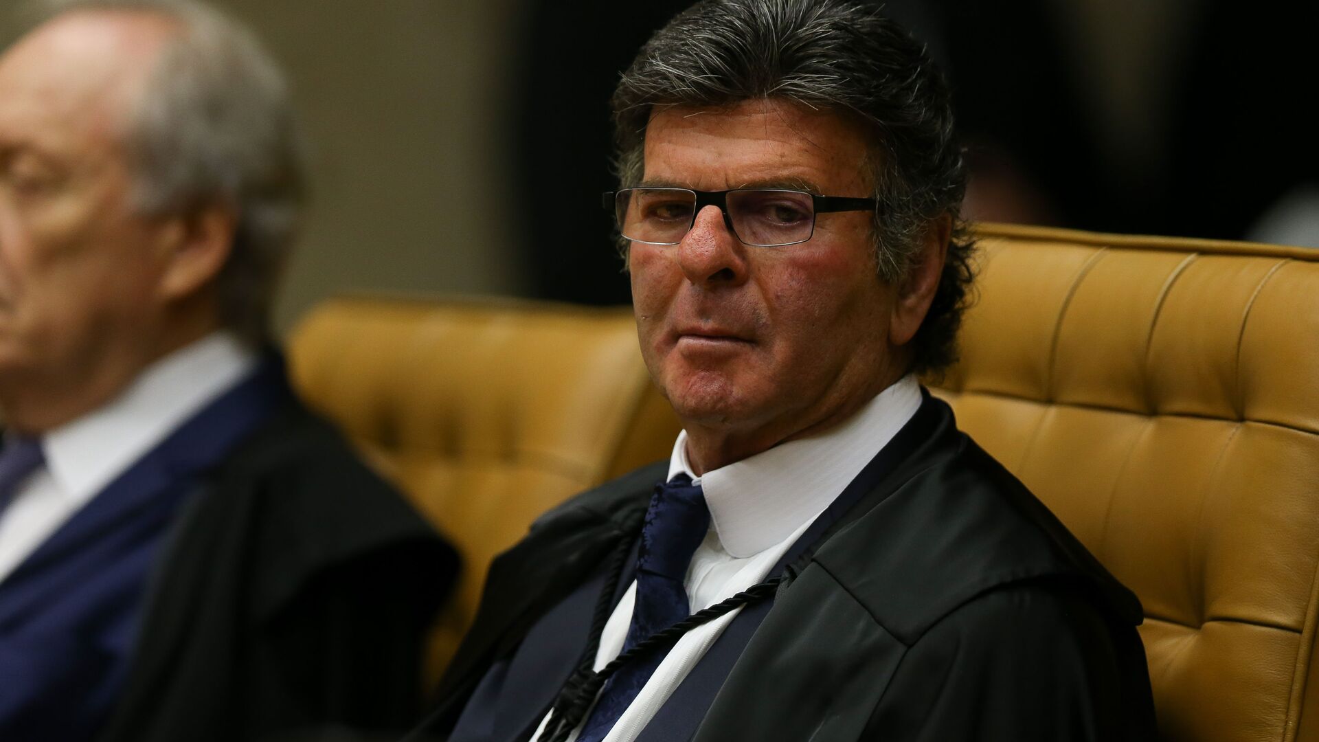 QUEM GANHA COM A AFRONTA AO PRESIDENTE DO SUPREMO?