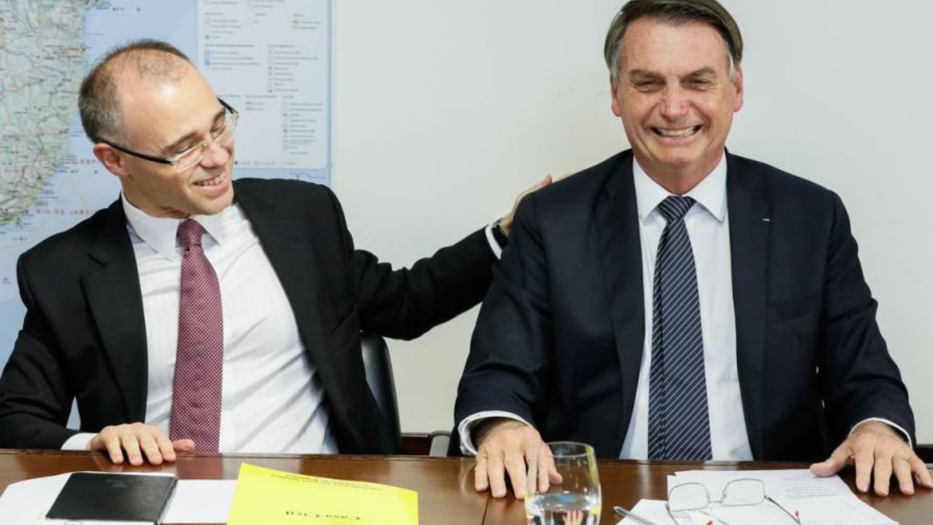 Andre Mendonça atende pedido de Bolsonaro a respeito de politicas dos estados sobre o preço do diesel