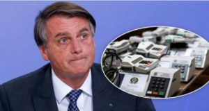 Bolsonaro com montagem nas urnas