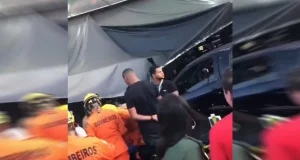 Carro descontrolado invade bar em Brasília.