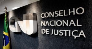 Juíza eleitoral é afastada pelo CNJ