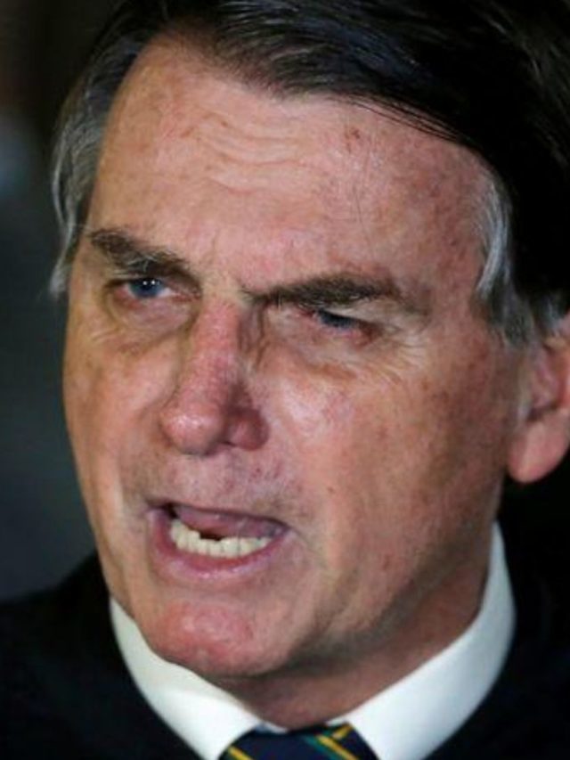 Bolsonaro quer dar golpe e tem apoio de ala militar