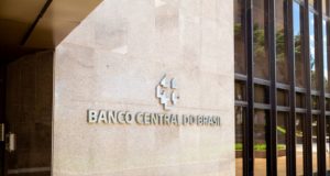 Conselho Monetário Nacional e Banco Central – uma revisão necessária. Por Paulo Nogueira Batista Jr