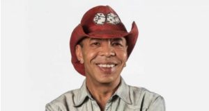 Não tenho dúvida da honestidade do Bolsonaro”, diz o cantor Chrystian