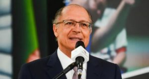 Alckmin revela como vai trabalhar na campanha de Lula
