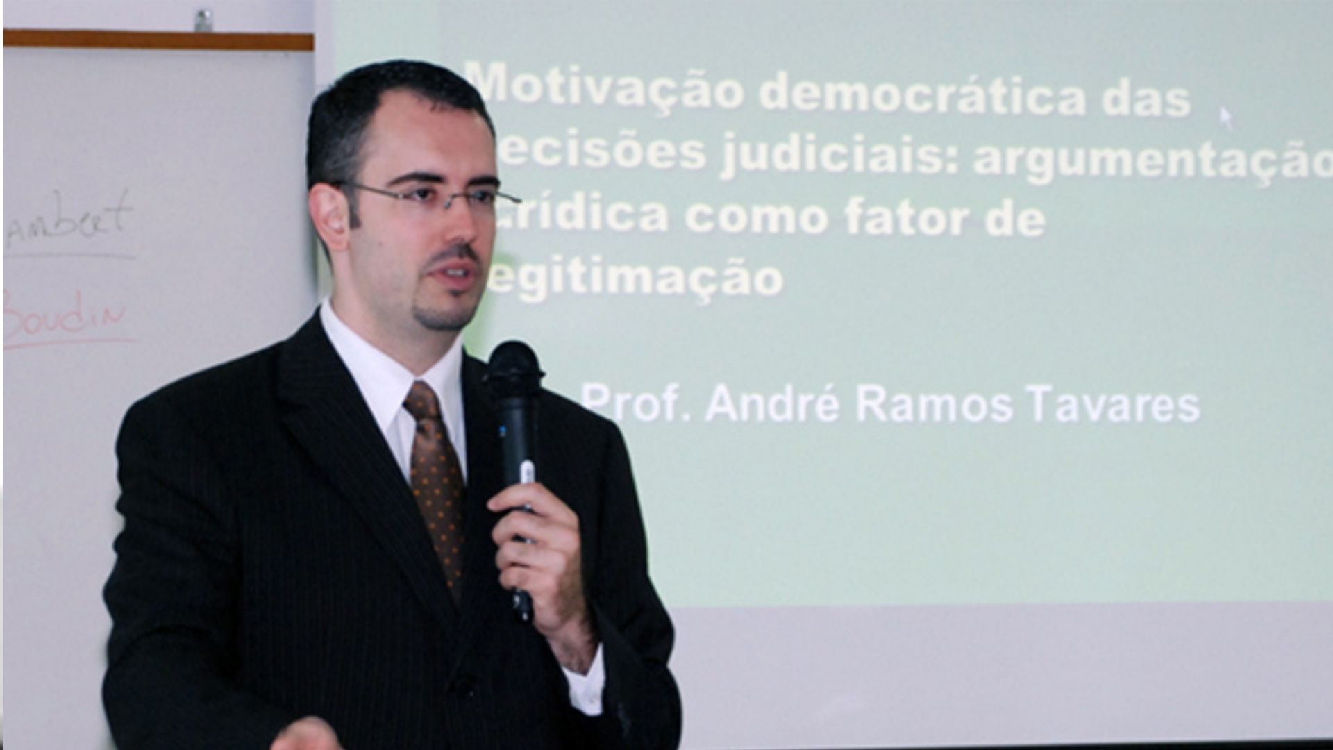 Esnobado por Bolsonaro: Saiba quem é o favorito para ocupar vaga no TSE
