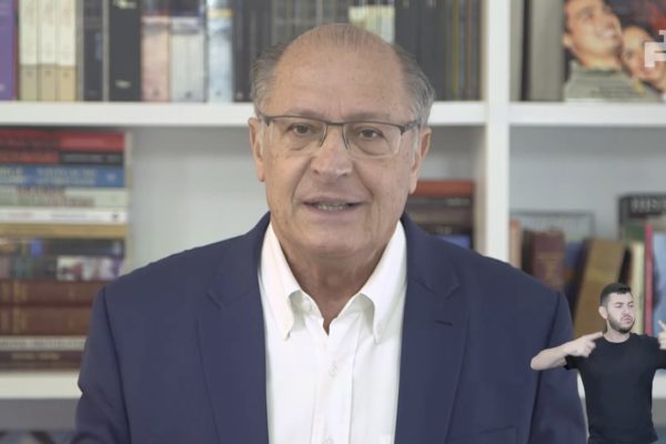 Geraldo Alckmin em discurso