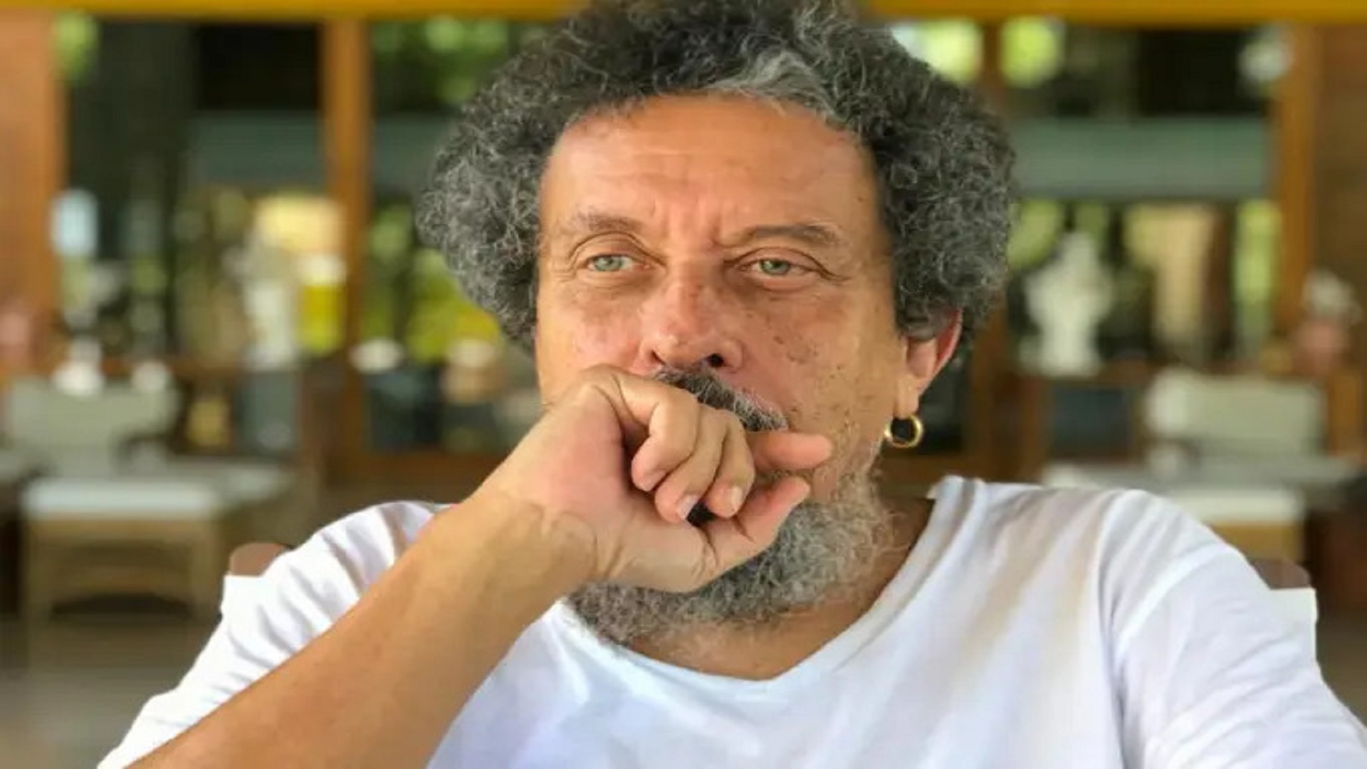 João Santana bomba na web 