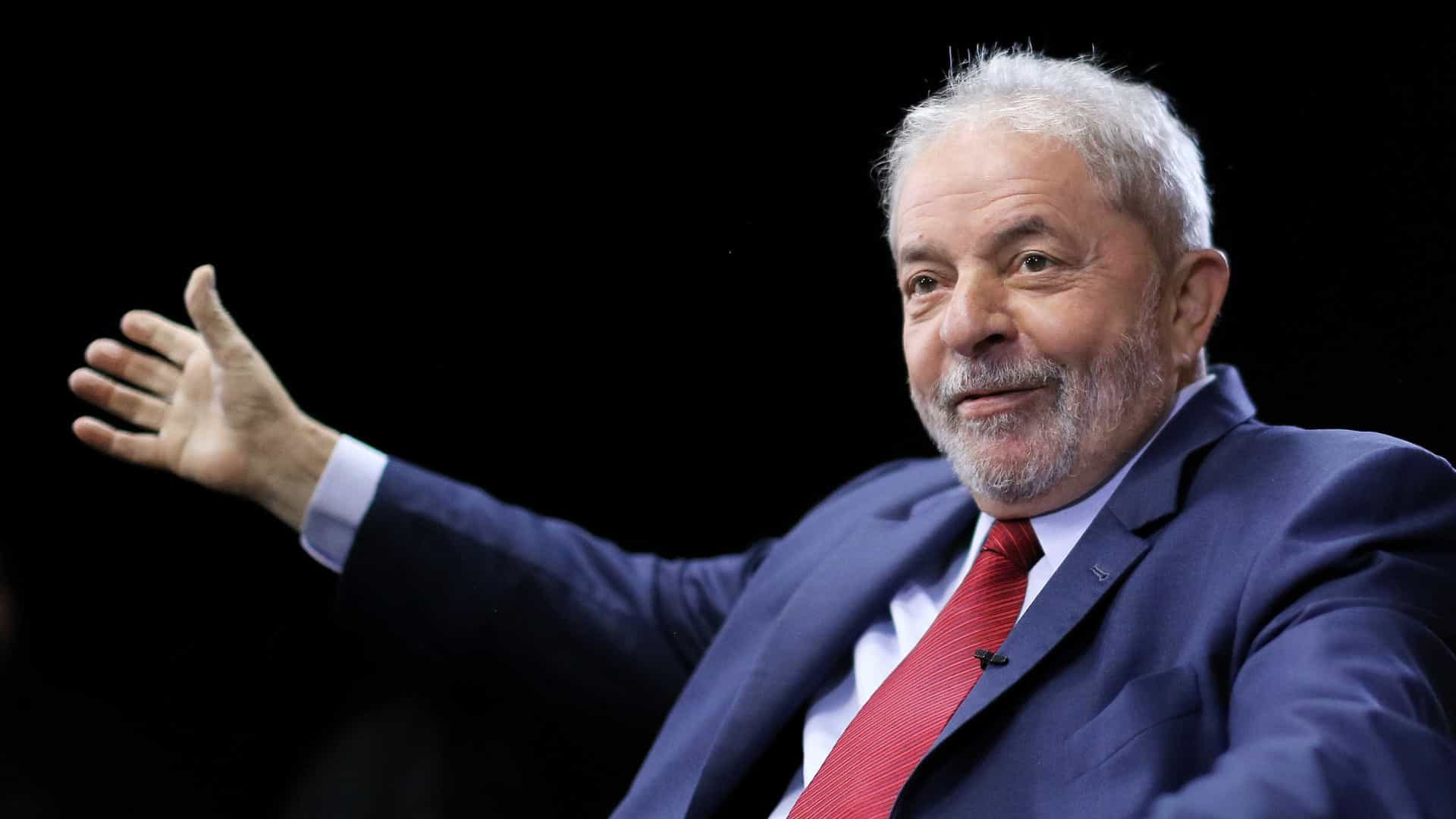 Lula estampa capa da Time e comenta sobre política