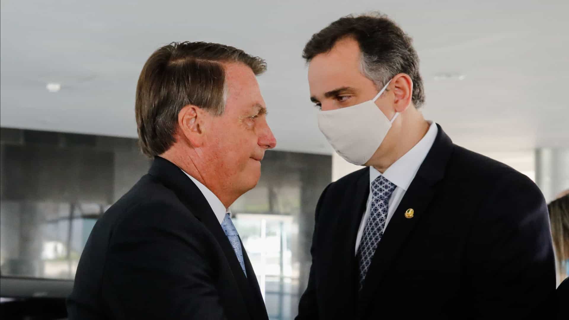 Com viagem de Bolsonaro, Pacheco assume a presidência do país pela primeira vez 
