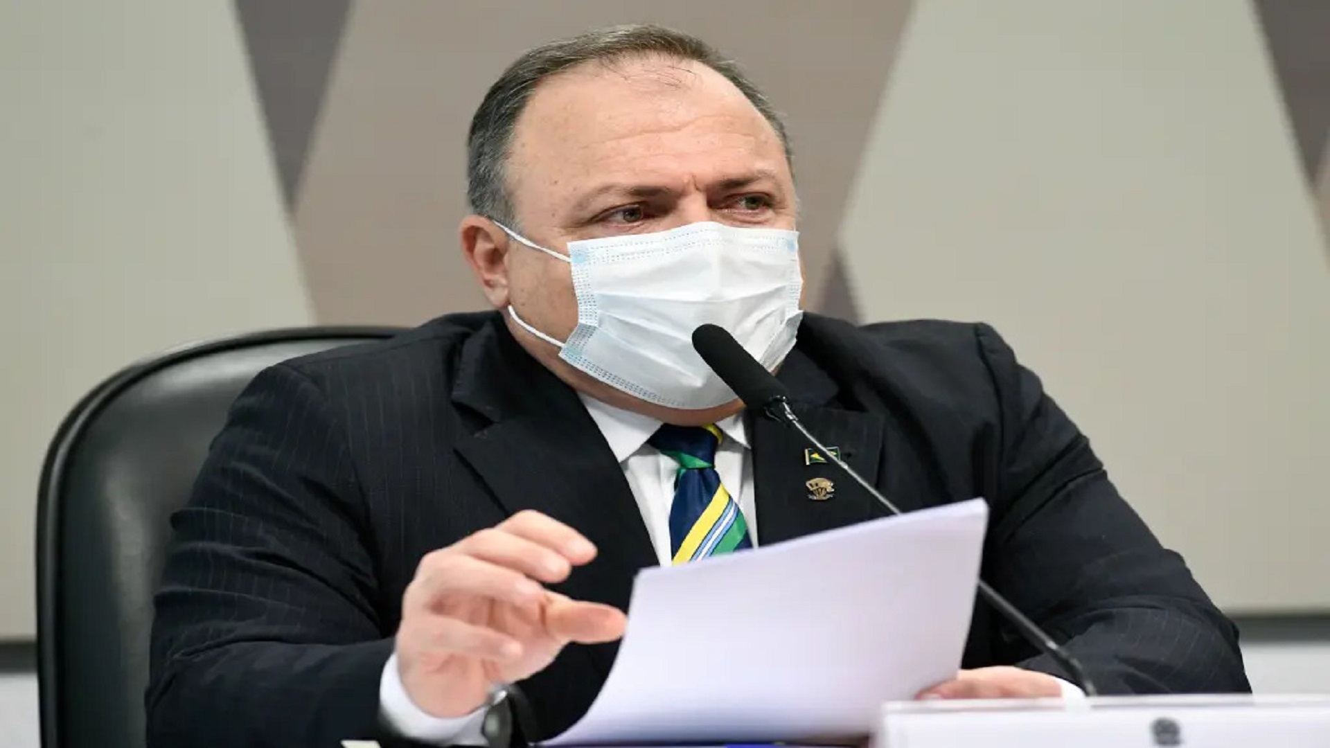 Pazuello é inocentado