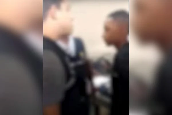 policial colégio militar ameaça