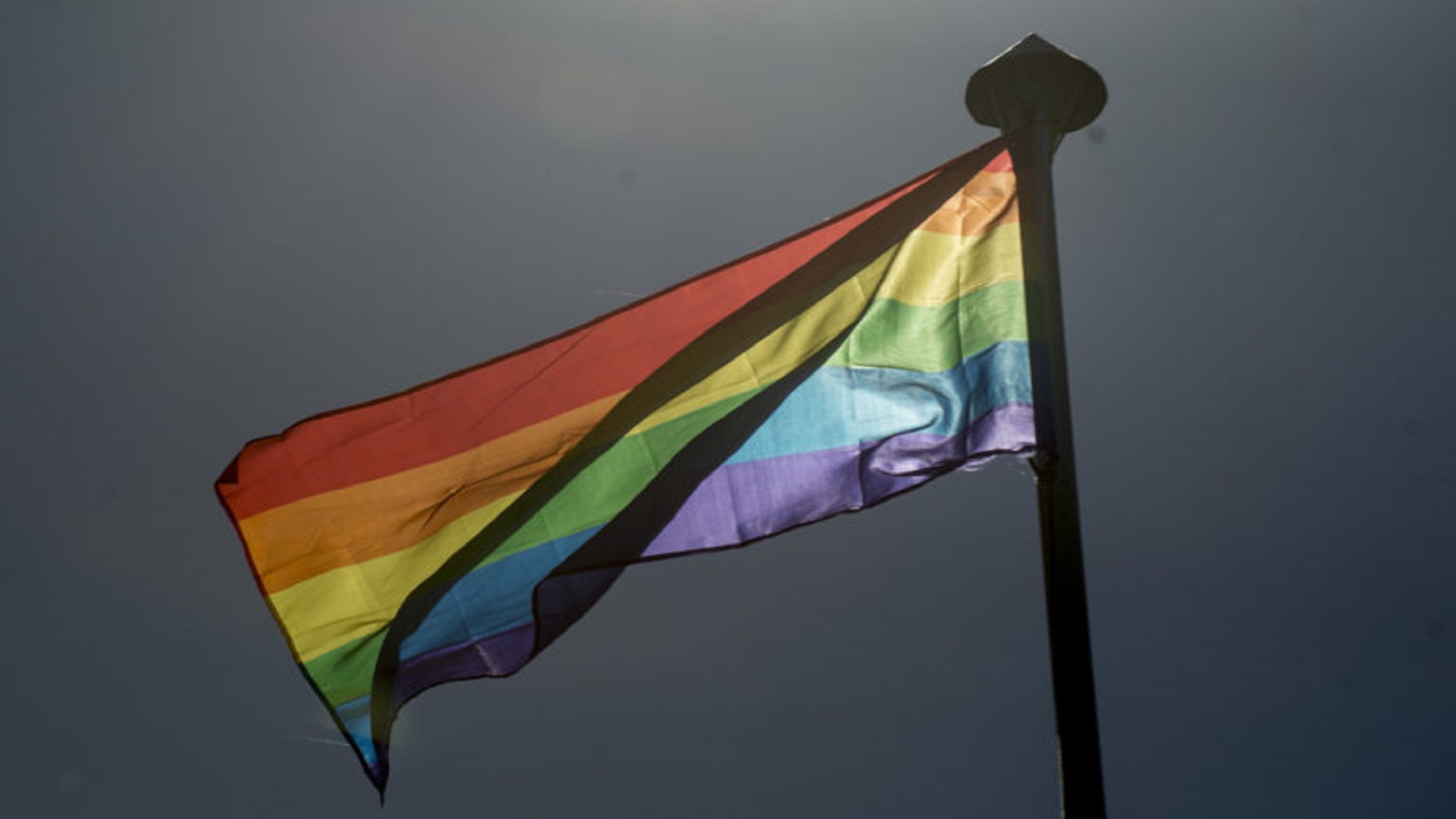 79% dos brasileiros defende que homossexualidade deve ser aceita