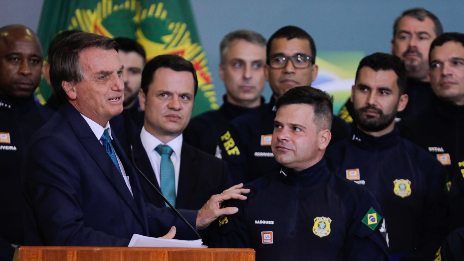 Com Bolsonaro, PRF afrouxou medidas de fiscalização de grupos de apoio ao governo
