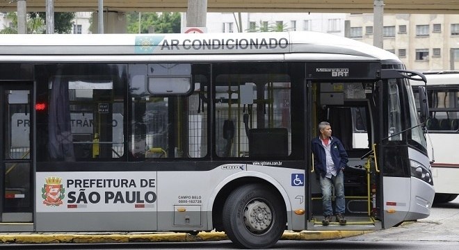 Greve de ônibus