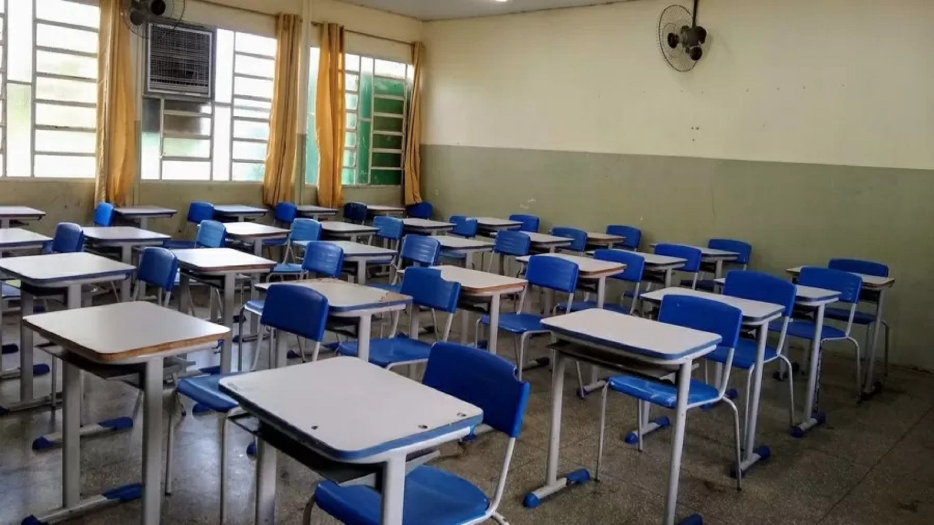 CGU indica sobrepreço de R$ 1,59 bilhão em compras de material escolar