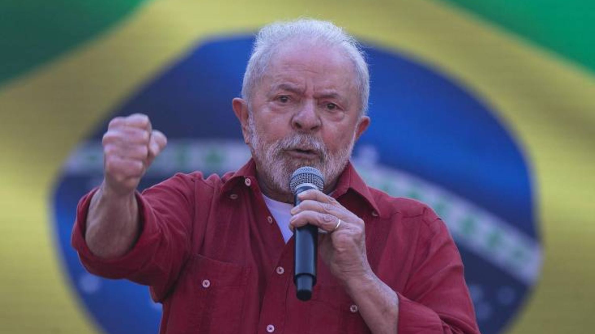 AO VIVO: Lula concede entrevista ao UOL