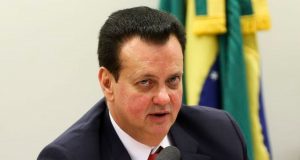 PSD de Gilberto Kassab decide apoiar Tarcísio em SP